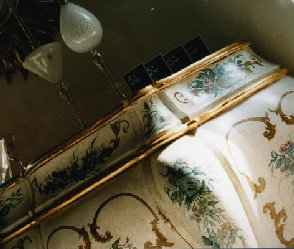 mobili in stile at credenza '700 bomb laccata particolare